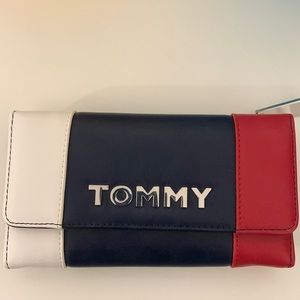 Tommy Hilfigure wallet, never been used